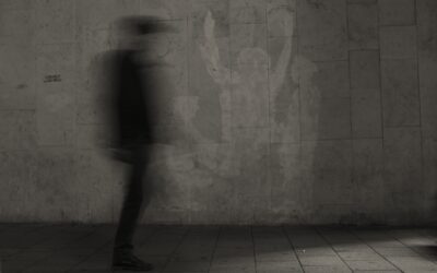 Sentirsi invisibile: come guarire la ferita di non essere stato visto